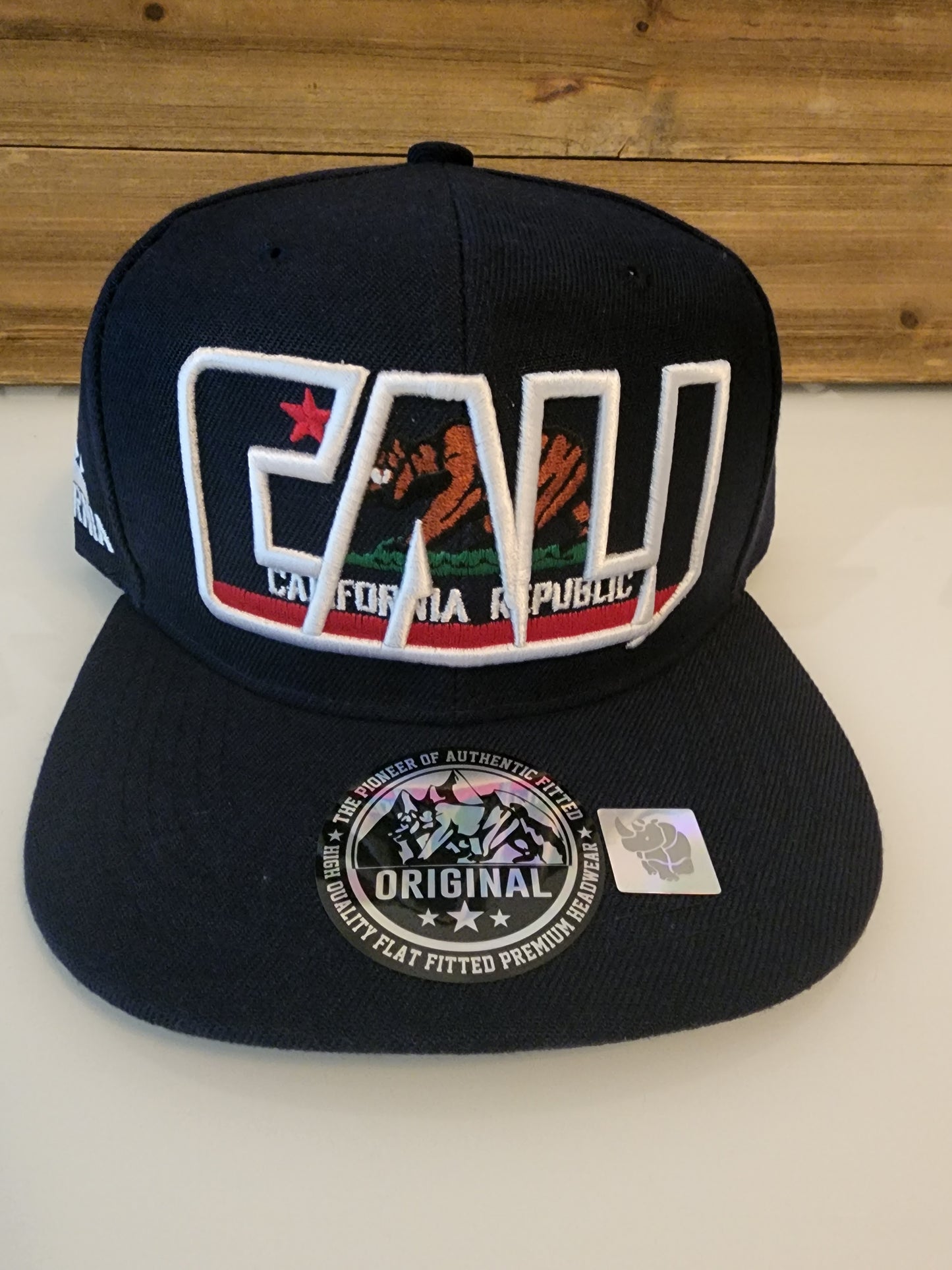 Flat Bill Trucker Hat "CALI"