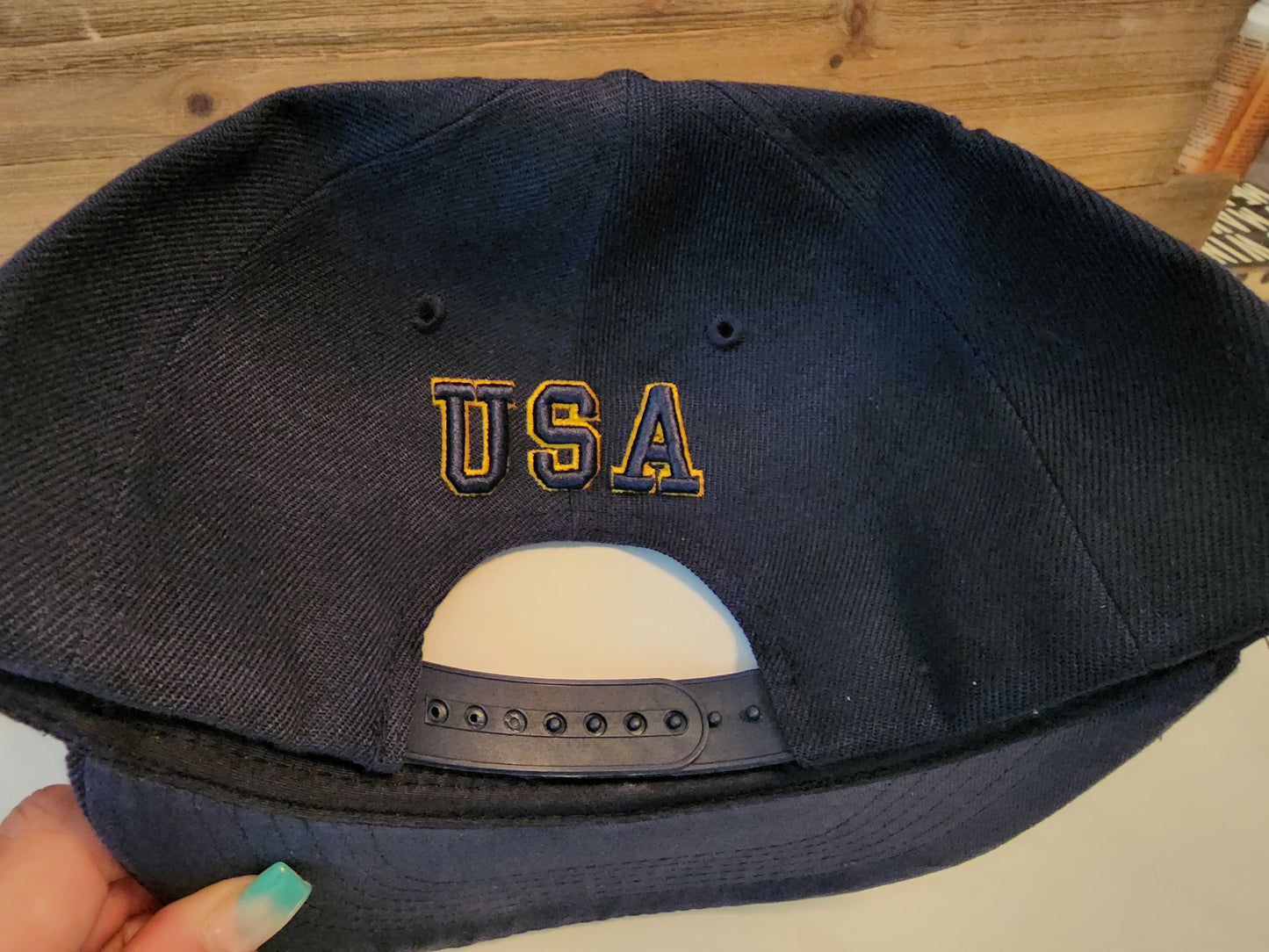 Hat -flat bill